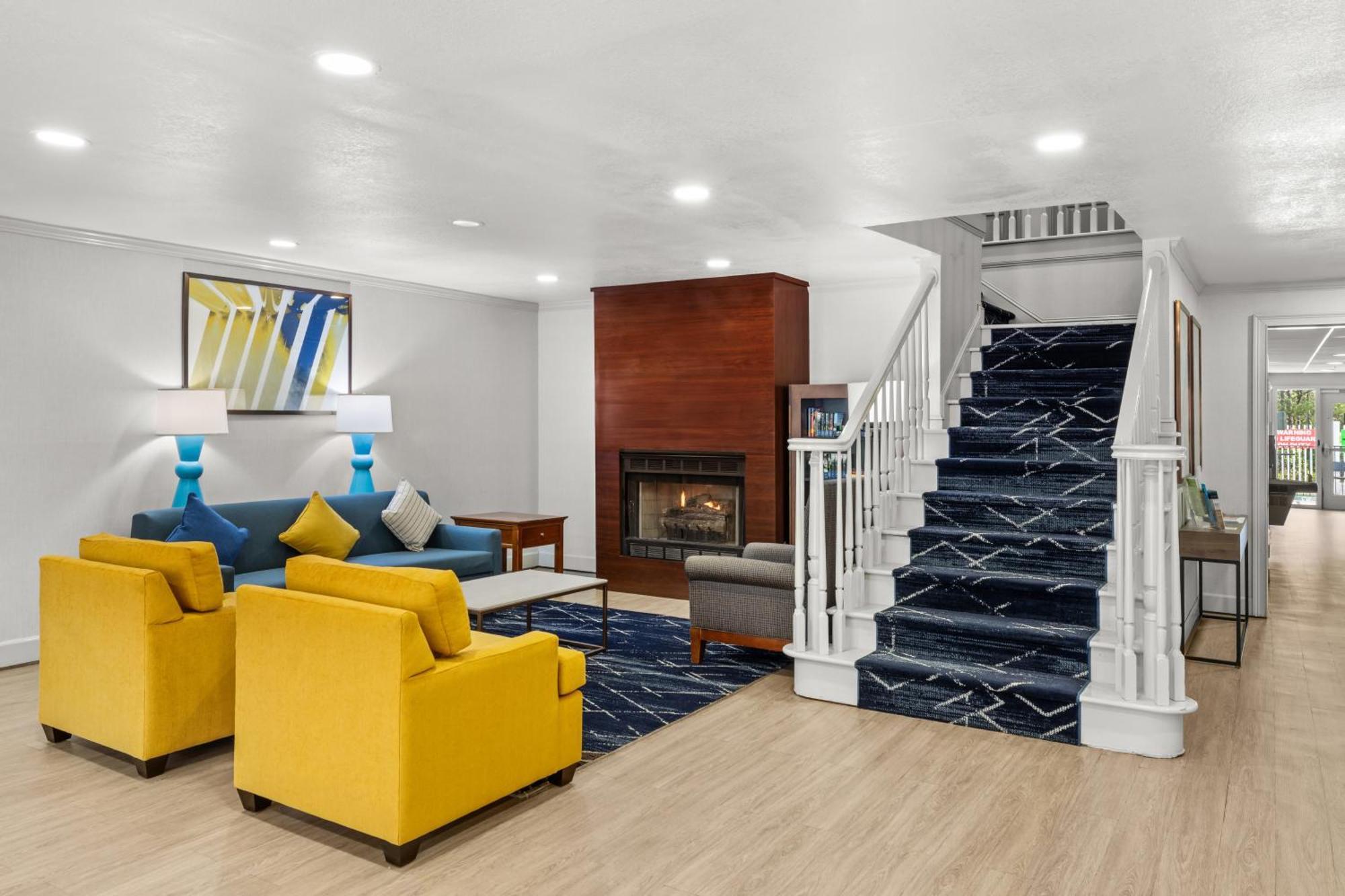 Comfort Inn & Suites Rome South Ngoại thất bức ảnh