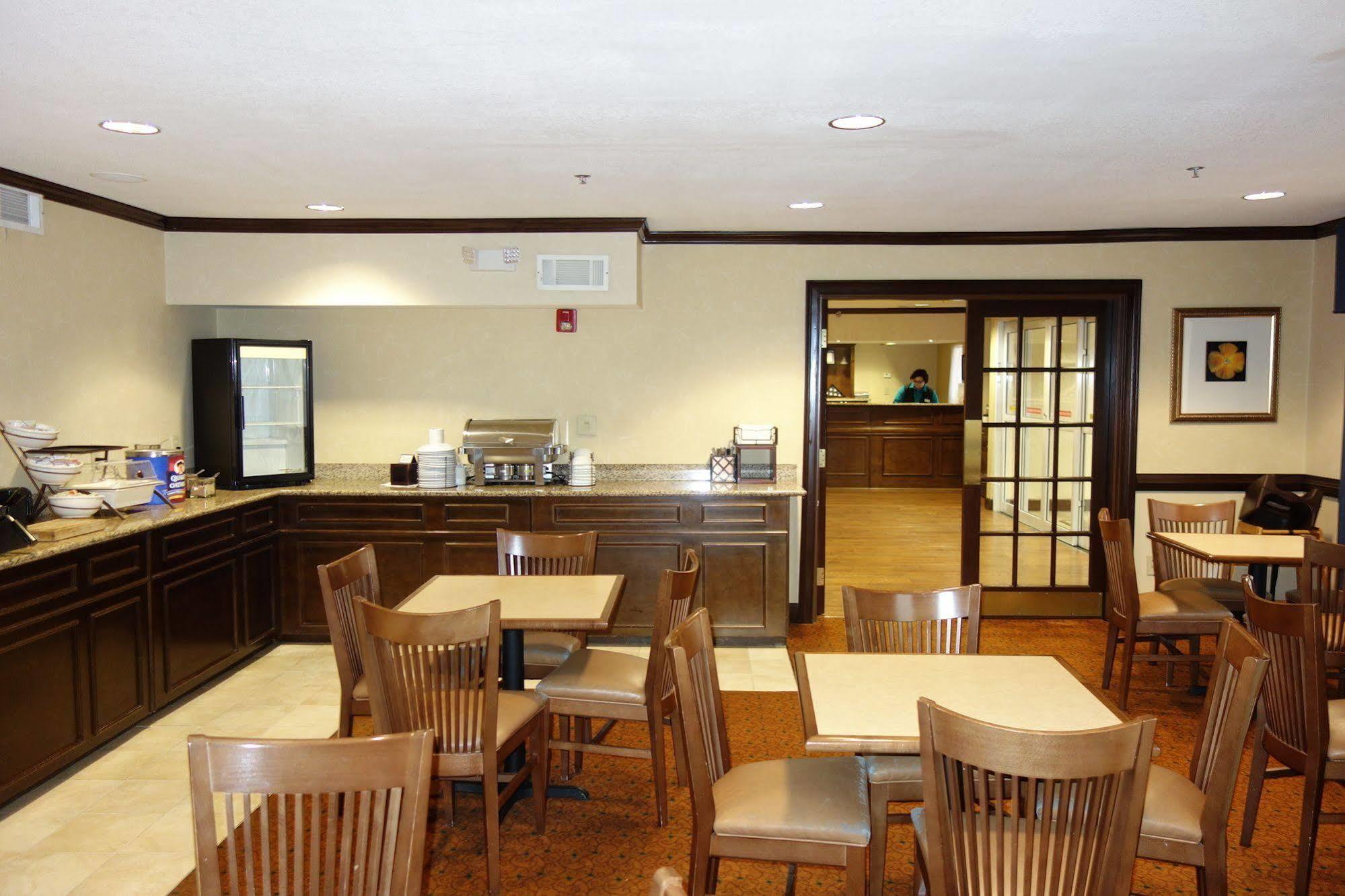 Comfort Inn & Suites Rome South Ngoại thất bức ảnh